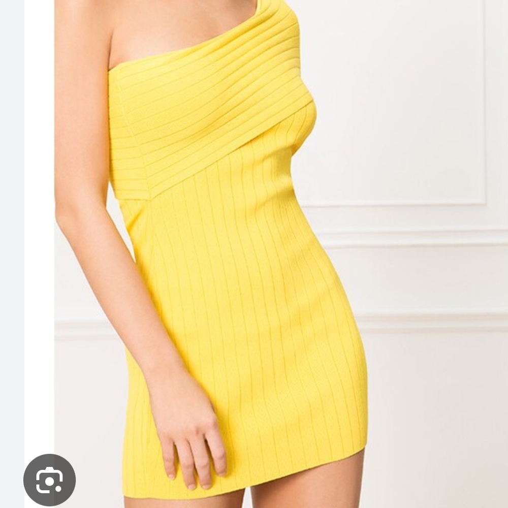 Superdown Yellow Diana One-Shoulder Dress